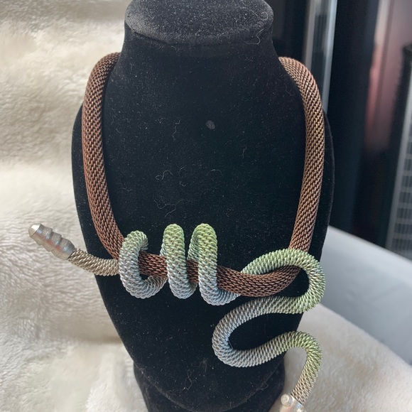 Designer snake necklace - Picture 5 of 13